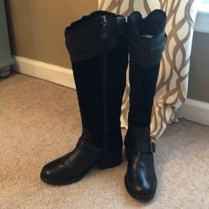 NWT Fabianelli Black Leather Boots. Size 6